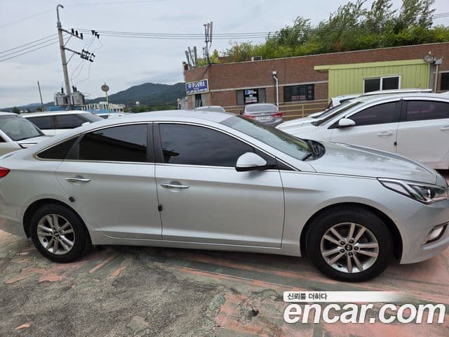 Hyundai LF Sonata Premium, 2016 3