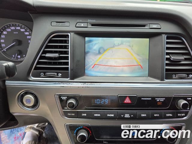 Hyundai LF Sonata Premium, 2016 11