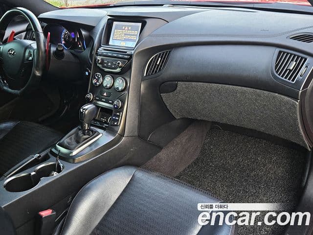 Hyundai The / новый New Genesis купе 200 турбо S, 2012 7