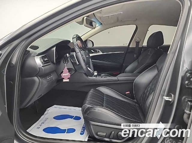 Genesis The / новый New G70, 2021 11