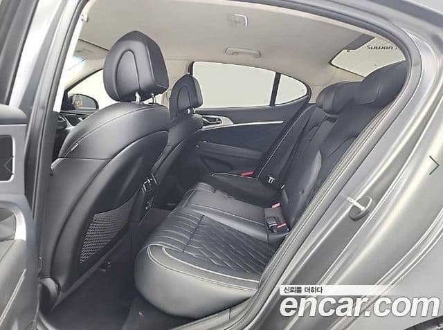 Genesis The / новый New G70, 2021 12