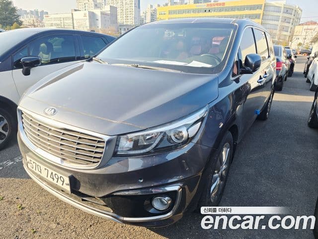 Kia All New Carnival Prestige, 2018 1