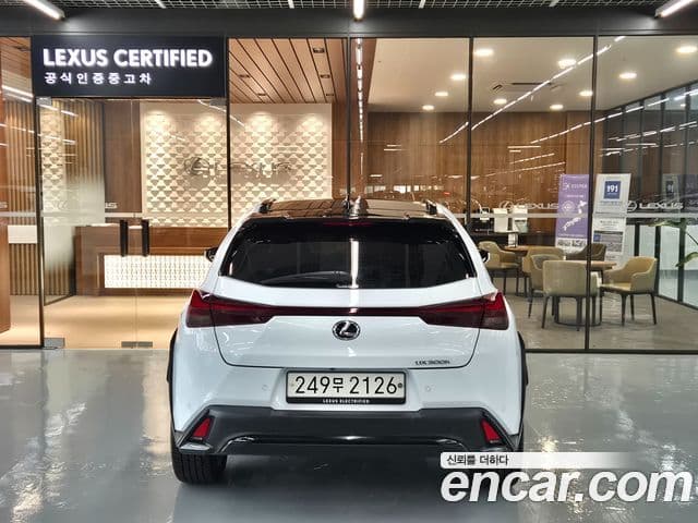 Lexus UX300h 2.0 F-Sport 2WD, 2025 4