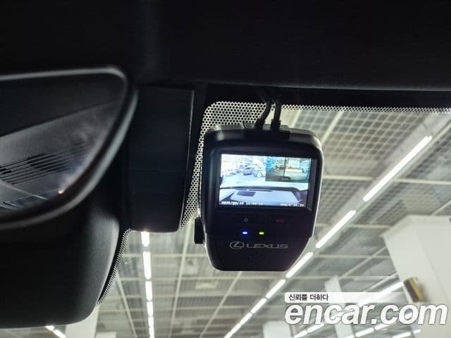 Lexus UX300h 2.0 F-Sport 2WD, 2025 13