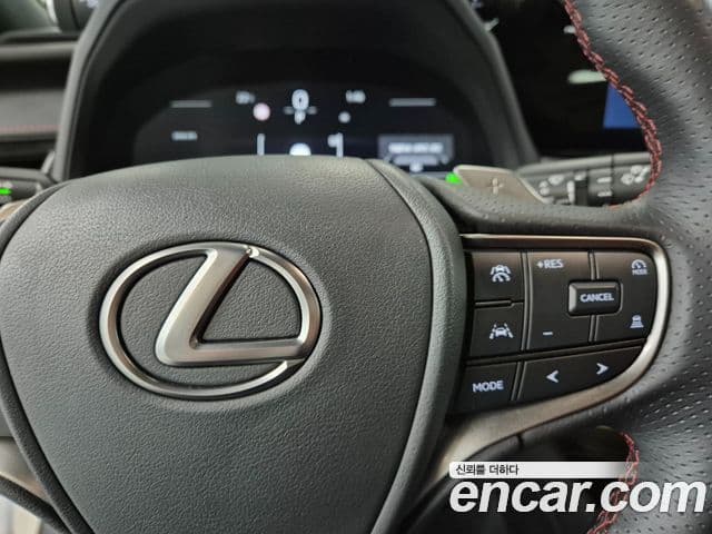 Lexus UX300h 2.0 F-Sport 2WD, 2025 15