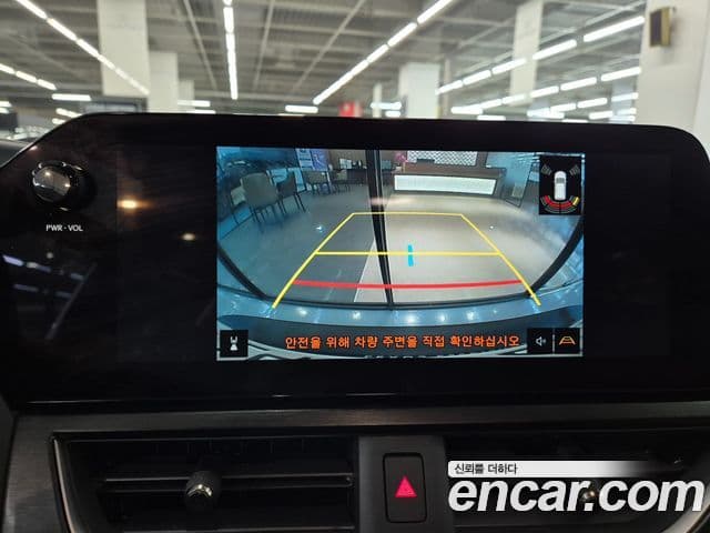 Lexus UX300h 2.0 F-Sport 2WD, 2025 18