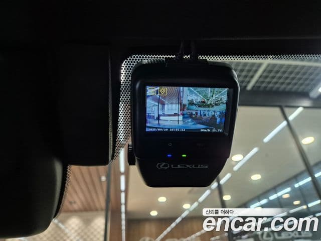 Lexus UX300h 2.0 F-Sport 2WD, 2025 13