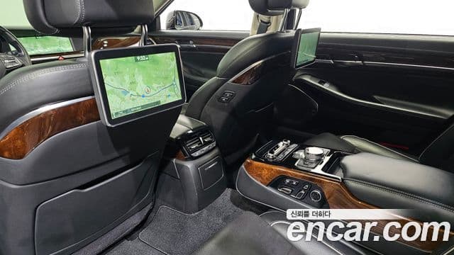 Genesis EQ900 Prestige, 2018 19