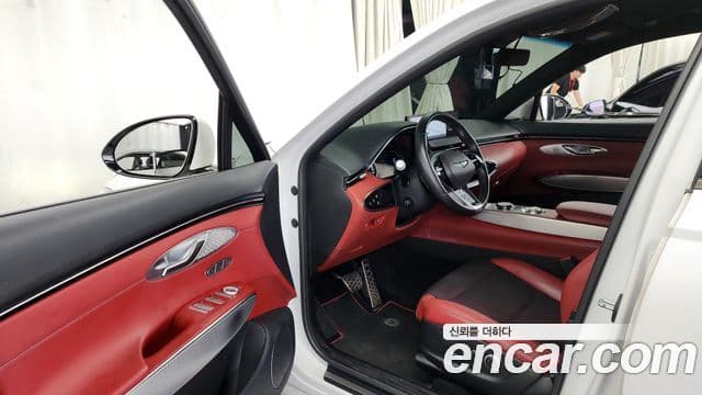 Genesis GV70, 2021 10