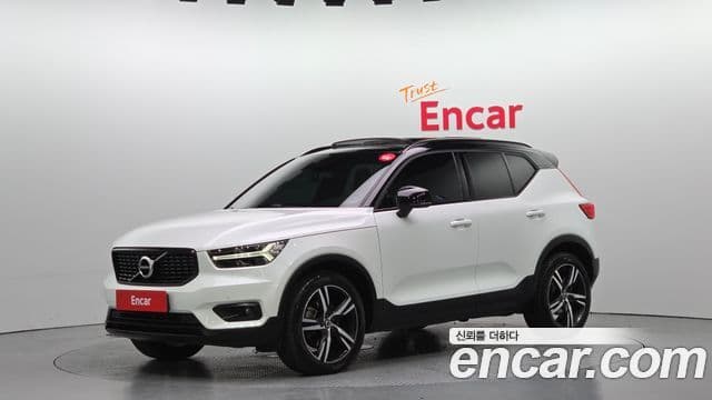 Volvo XC40 T4 R-Design, 2020 1