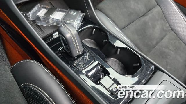 Volvo XC40 T4 R-Design, 2020 9