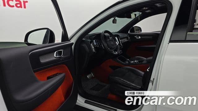 Volvo XC40 T4 R-Design, 2020 10