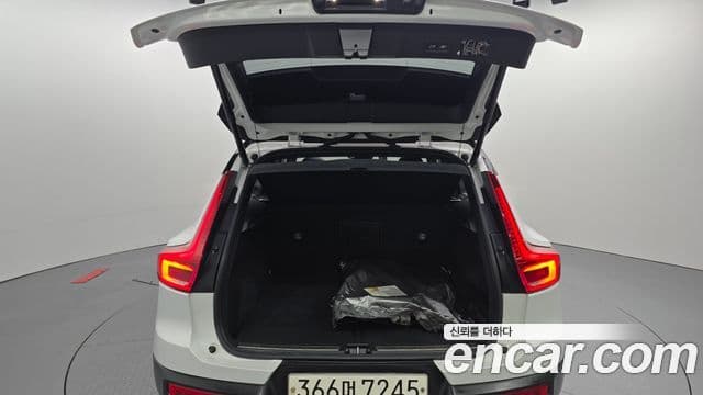 Volvo XC40 T4 R-Design, 2020 20