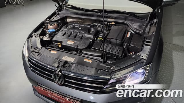 Volkswagen New Jetta 6세대, 2015 18
