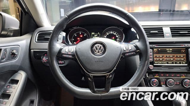Volkswagen New Jetta 6세대, 2015 16