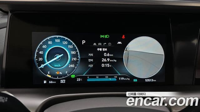 Hyundai NEXO Premium, 2022 8