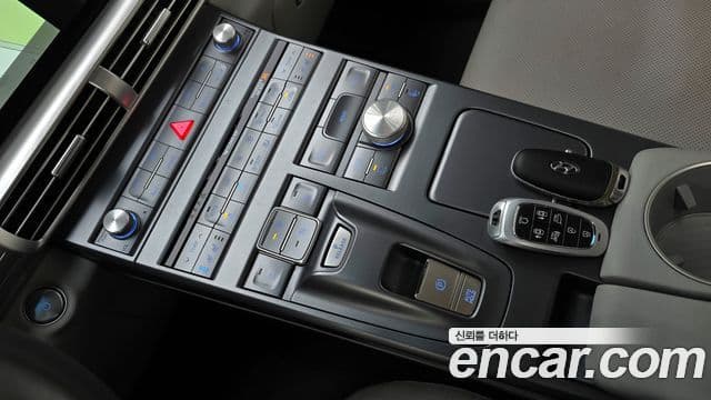 Hyundai NEXO Premium, 2022 9