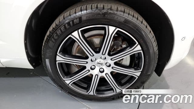 Volvo XC60 2세대 D5 Inscription, 2019 все фото