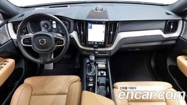 Volvo XC60 2세대 D5 Inscription, 2019 7