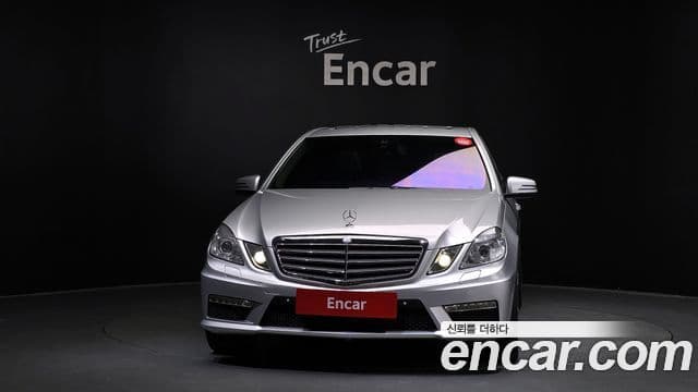 Mercedes-Benz E-класс W212 E200 CGI, 2011 3