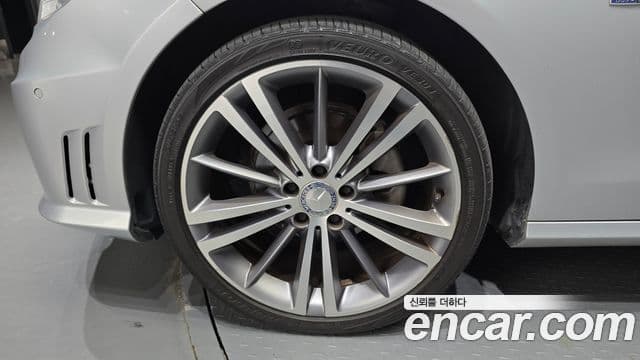 Mercedes-Benz E-класс W212 E200 CGI, 2011 все фото