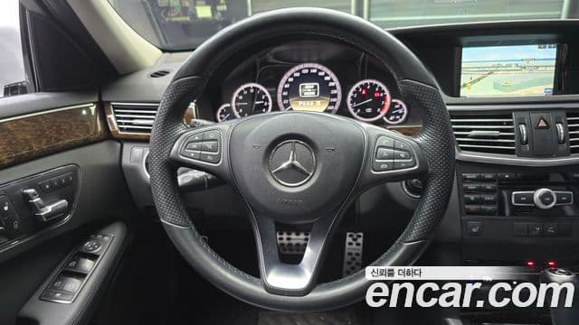 Mercedes-Benz E-класс W212 E200 CGI, 2011 14