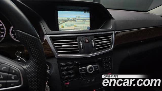 Mercedes-Benz E-класс W212 E200 CGI, 2011 15