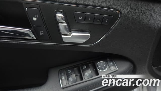 Mercedes-Benz E-класс W212 E200 CGI, 2011 17