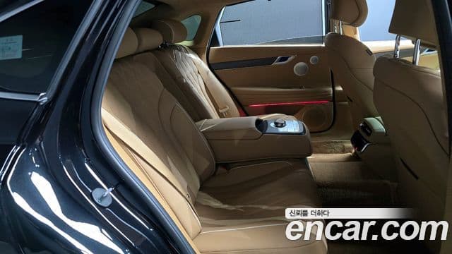 Genesis G80 (RG3) бензин 2.5 турбо AWD, 2026 12