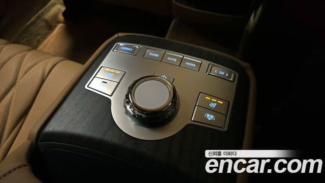 Genesis G80 (RG3) бензин 2.5 турбо AWD, 2026 17