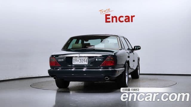 Jaguar XJ-6 X300, 1996 4