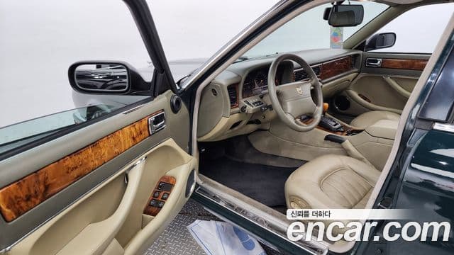 Jaguar XJ-6 X300, 1996 10