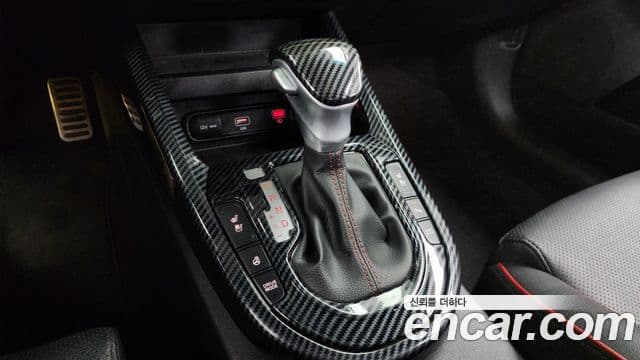 Kia The / новый New K3 2세대 Signature, 2023 9