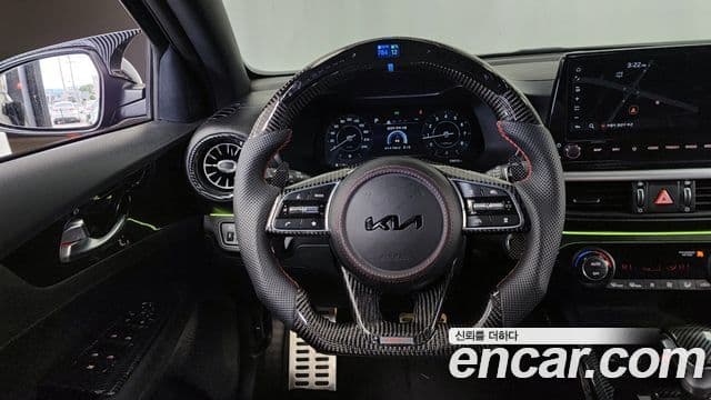 Kia The / новый New K3 2세대 Signature, 2023 13