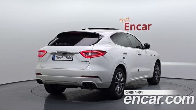 Maserati Levante Luxury, 2017 2