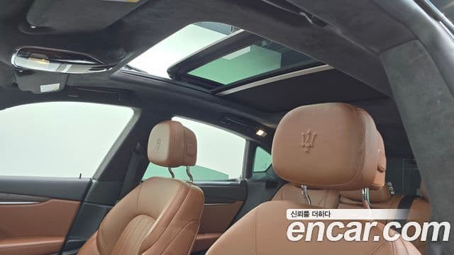 Maserati Levante Luxury, 2017 19