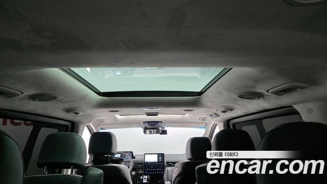 Hyundai Staria Inspiration, 2025 20