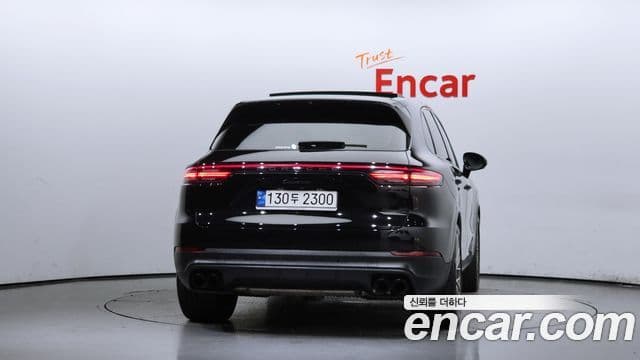 Porsche Cayenne (PO536) 3.0 Platinum Edition, 2023 17