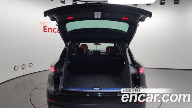 Porsche Cayenne (PO536) 3.0 Platinum Edition, 2023 9