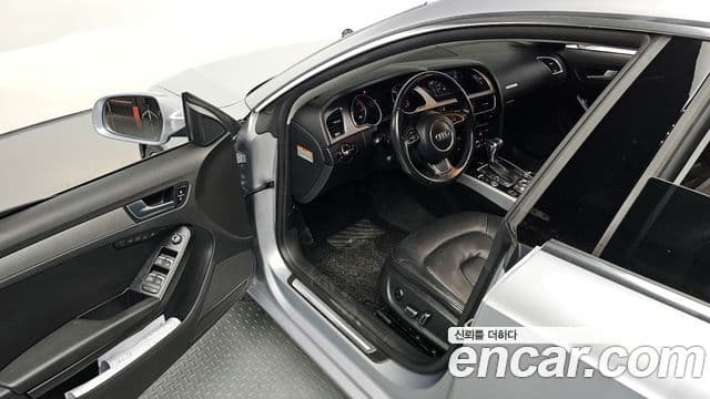 Audi A5 8TA, 2015 11