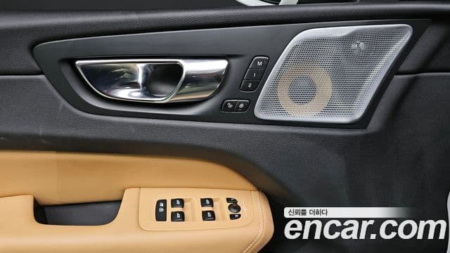 Volvo XC60 2세대 D5 Inscription, 2019 13