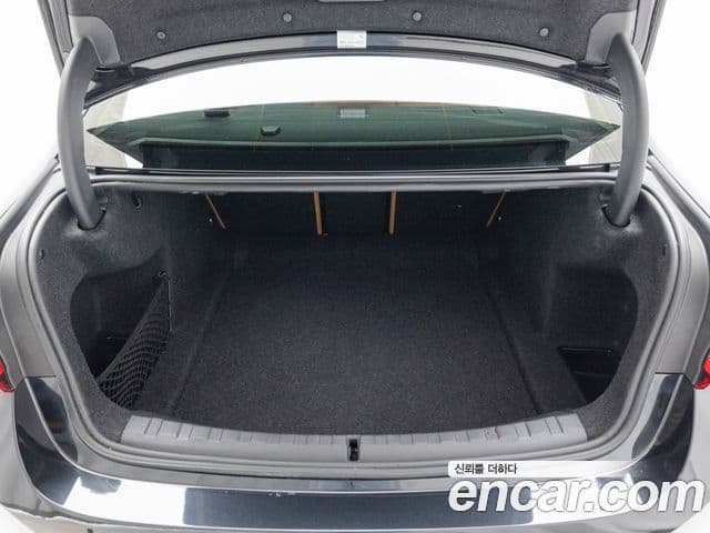 BMW 3시리즈 (G20), 2025 13