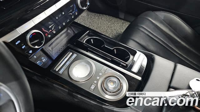 Genesis G80 (RG3) бензин 2.5 турбо AWD, 2021 9