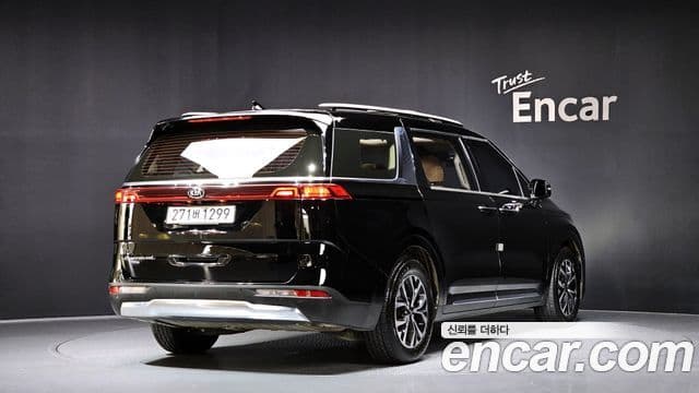 Kia Carnival 4세대 Signature, 2021 2