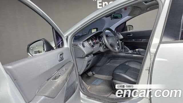 Peugeot 3008 1세대, 2011 13