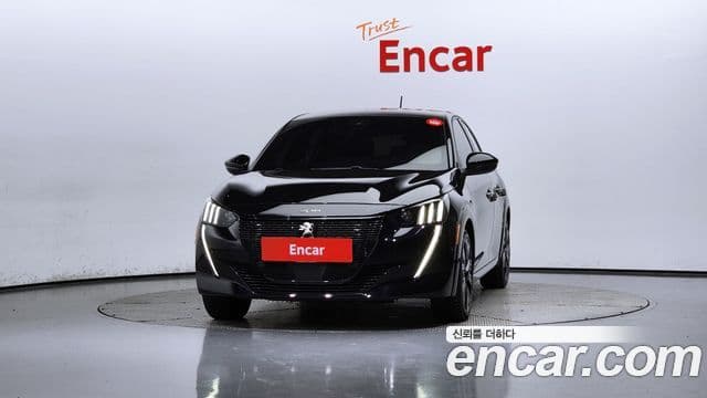 Peugeot e-208 2세대 GT, 2023 3