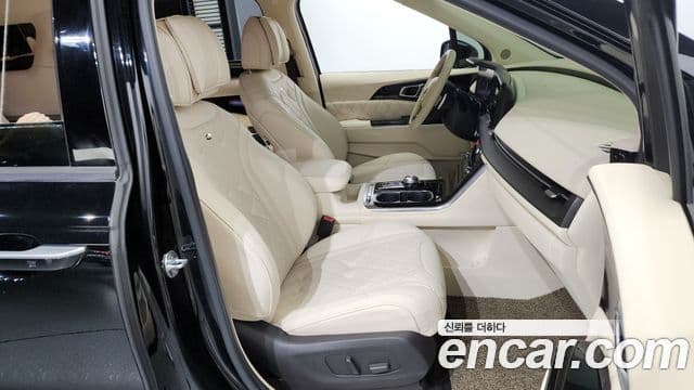 Kia Carnival 4세대 бензин 9인승 High Limousine(компания по спецнадстройкам), 2021 11