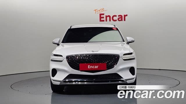 Genesis GV70, 2024 3