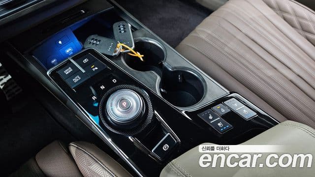 Kia K8 гибрид Special, 2023 9