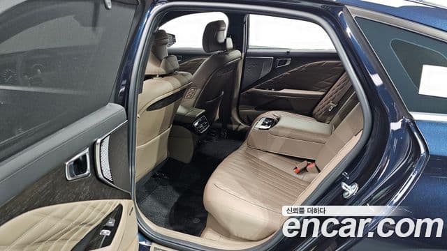 Kia K8 гибрид Special, 2023 17